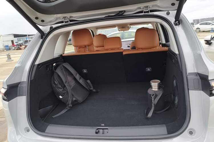 Used Leapmotor C10 2026 605 LiDAR Version Trunk