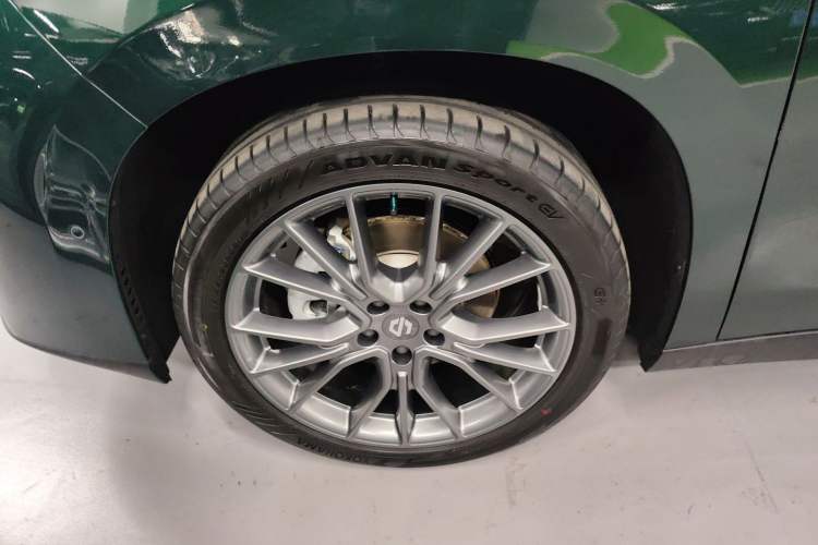 Used Leapmotor C10 2026 605 Enjoyment Edition Left Front Wheel Hub