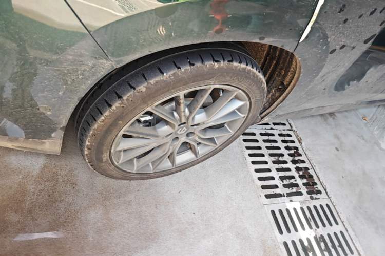 Used Leapmotor C10 2026 605 Enjoyment Edition Right Rear Wheel Hub