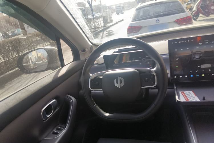 Used Leapmotor C10 2026 605 LiDAR Version Steering Wheel