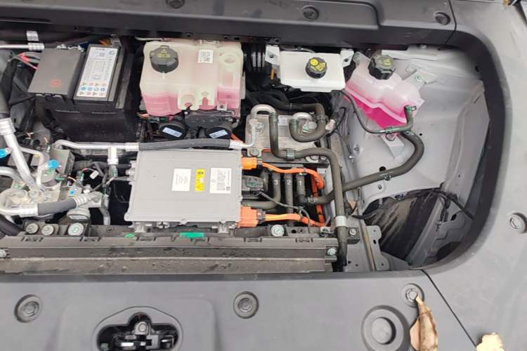 Used Leapmotor C10 2026 605 LiDAR Version Engine Bay Left