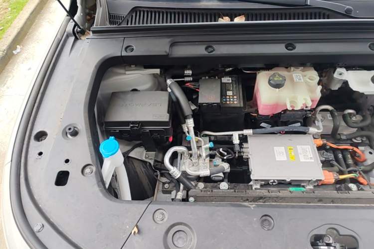 Used Leapmotor C10 2026 605 LiDAR Version Engine Bay Right