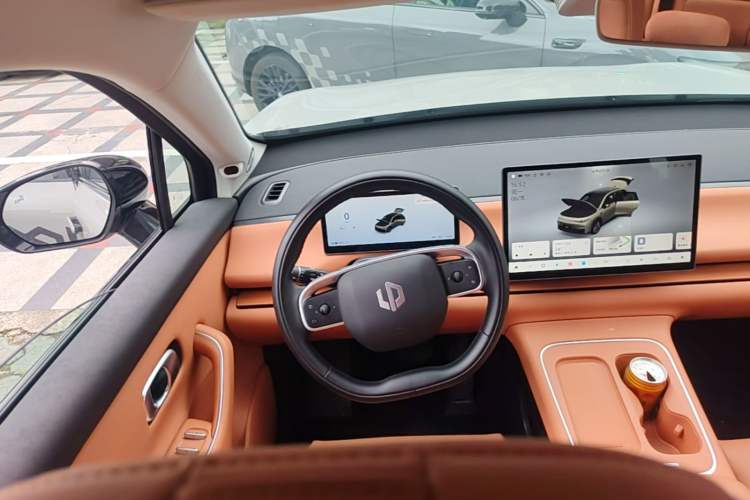 Used Leapmotor C10 2026 605 LiDAR Version Steering Wheel