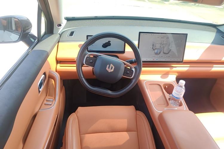 Used Leapmotor C10 2026 605 LiDAR Version Steering Wheel