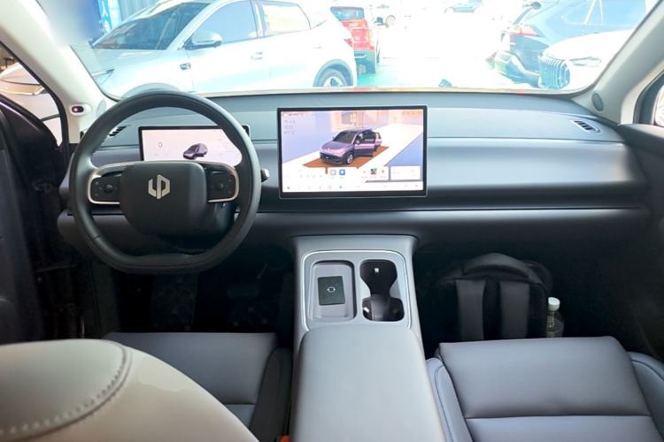 Used Leapmotor C10 2026 605 LiDAR Version Center Console