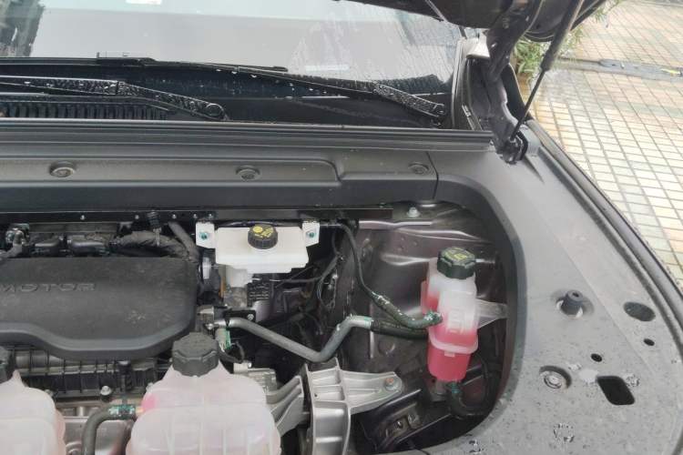 Used Leapmotor C10 2026 210 Joyful Edition Engine Bay Left