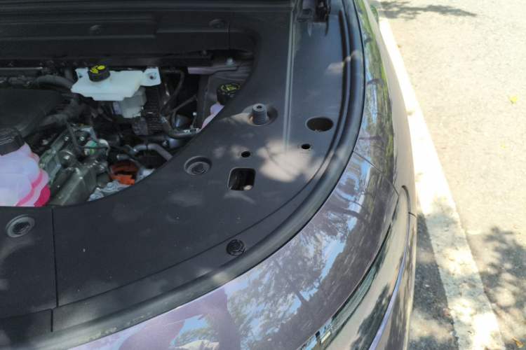 Used Leapmotor C10 2026 210 LiDAR Version Engine Bay Left