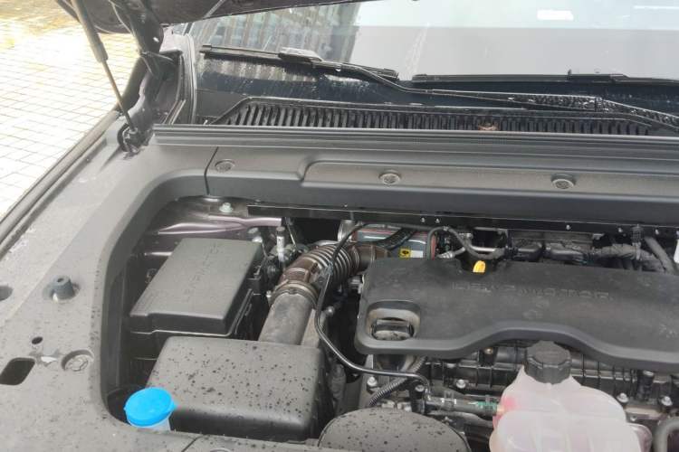 Used Leapmotor C10 2026 210 Joyful Edition Engine Bay Right