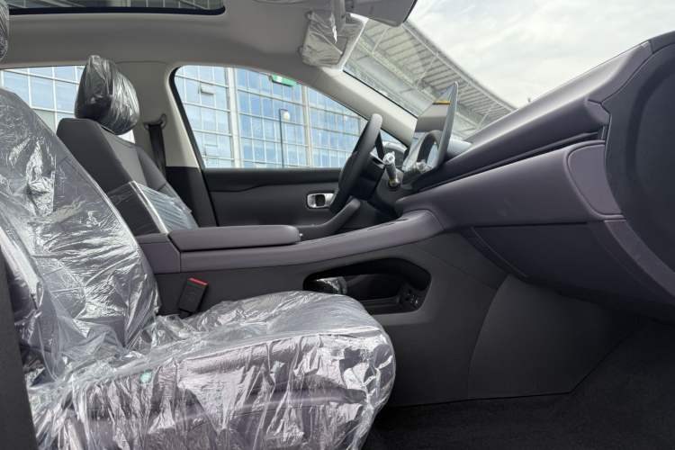 Used Leapmotor C10 2026 210 Joyful Edition Interior 4