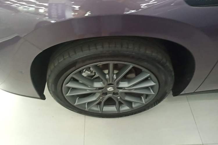 Used Leapmotor C10 2026 605 LiDAR Version Left Front Wheel Hub