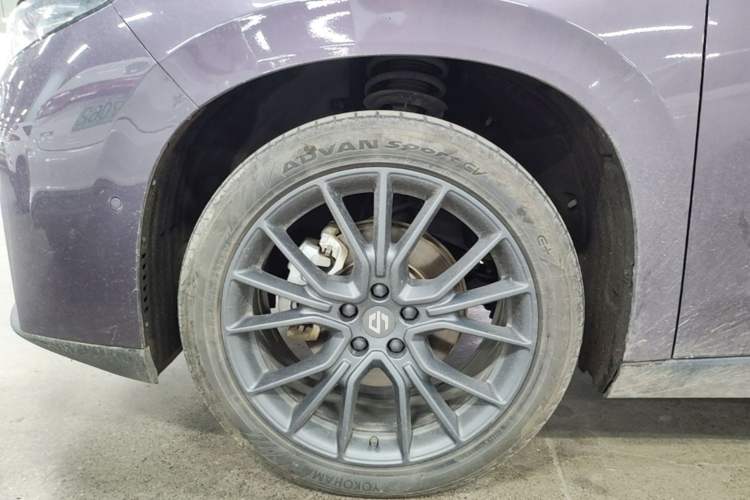 Used Leapmotor C10 2026 605 Enjoyment Edition Left Front Wheel Hub