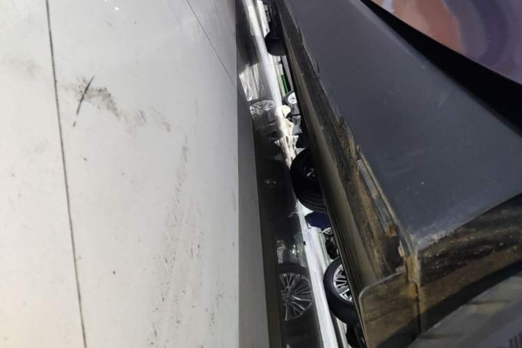 Used Leapmotor C10 2026 605 Enjoyment Edition Left Side Sill