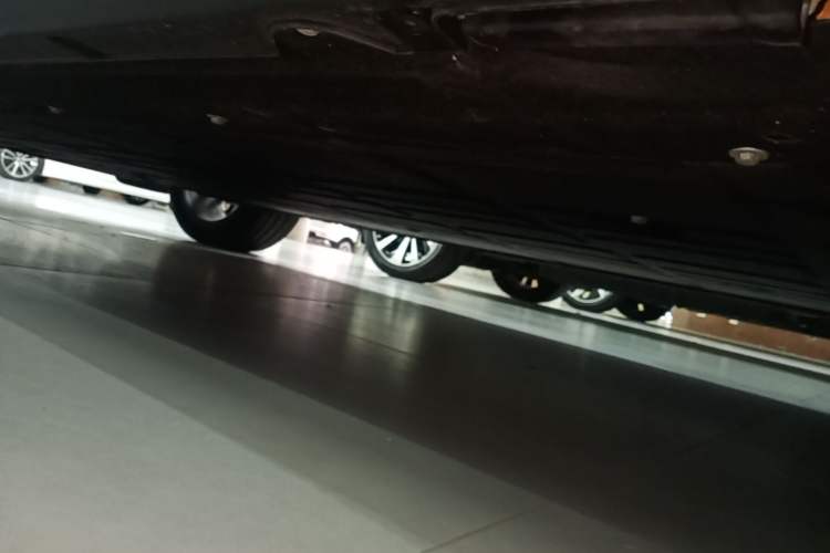 Used Leapmotor C10 2026 605 LiDAR Version Left Side Sill