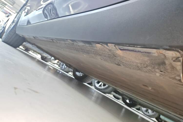 Used Leapmotor C10 2026 605 LiDAR Version Left Side Sill