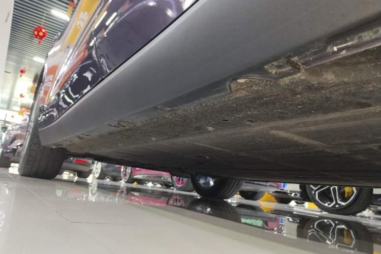 Used Leapmotor C10 2026 605 LiDAR Version Left Side Sill