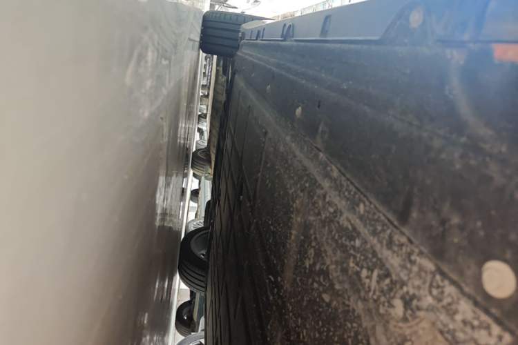 Used Leapmotor C10 2026 605 LiDAR Version Left Side Sill
