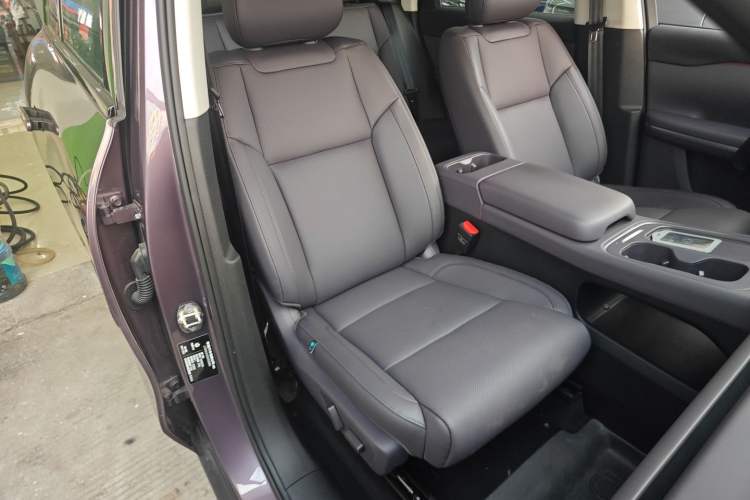 Used Leapmotor C10 2026 605 Enjoyment Edition Right Front Seat