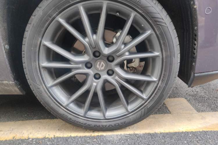 Used Leapmotor C10 2026 605 Enjoyment Edition Right Front Wheel Hub