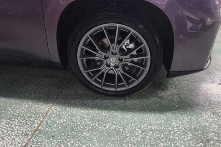 Used Leapmotor C10 2026 605 Enjoyment Edition Right Front Wheel Hub