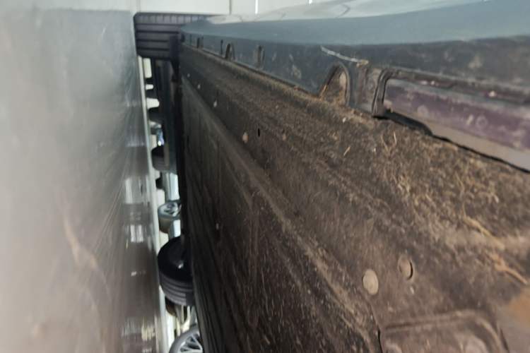 Used Leapmotor C10 2026 605 LiDAR Version Right Side Sill