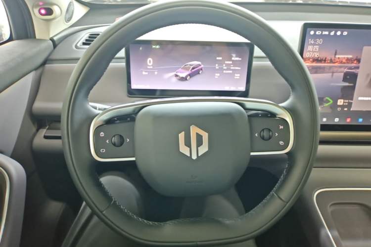 Used Leapmotor C10 2026 605 LiDAR Version Steering Wheel