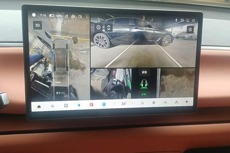 Used Leapmotor C10 2026 605 LiDAR Version Audio And AC Panel