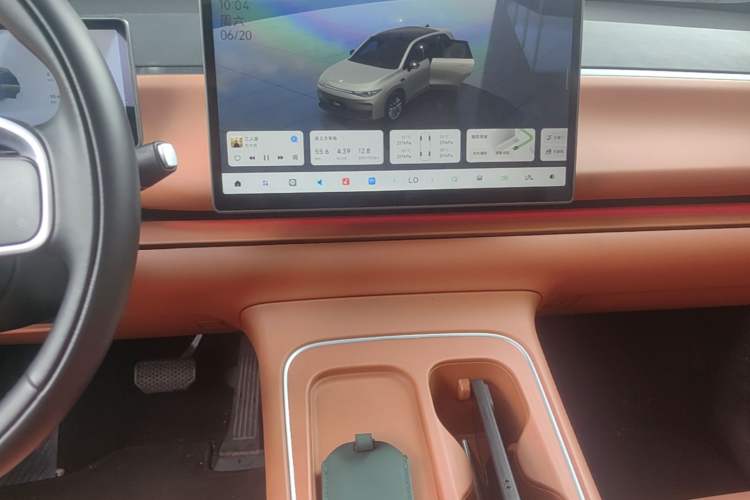 Used Leapmotor C10 2026 605 LiDAR Version Audio And AC Panel