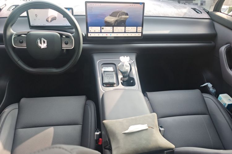 Used Leapmotor C10 2026 210 Joyful Edition Center Console