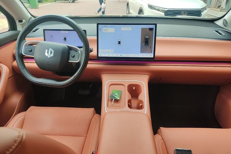 Used Leapmotor C10 2026 605 LiDAR Version Center Console