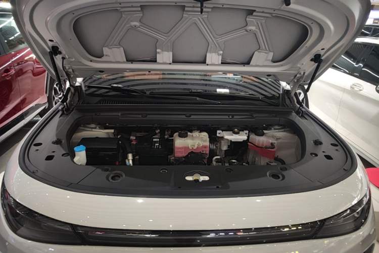 Used Leapmotor C10 2026 605 LiDAR Version Engine Bay