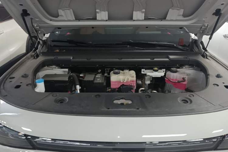 Used Leapmotor C10 2026 605 LiDAR Version Engine Bay