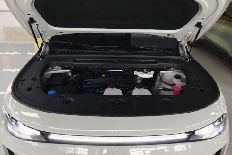 Used Leapmotor C10 2026 210 LiDAR Version Engine Bay