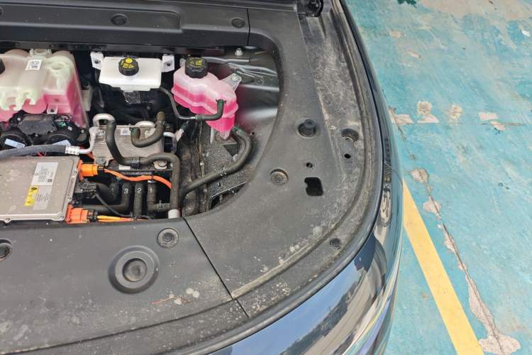 Used Leapmotor C10 2026 605 Enjoyment Edition Engine Bay Left