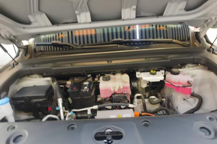 Used Leapmotor C10 2026 605 LiDAR Version Engine Bay