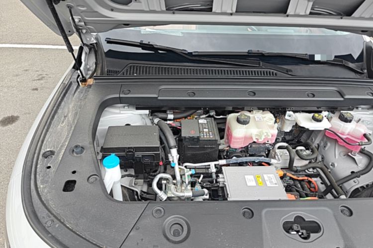 Used Leapmotor C10 2026 605 LiDAR Version Engine Bay Right