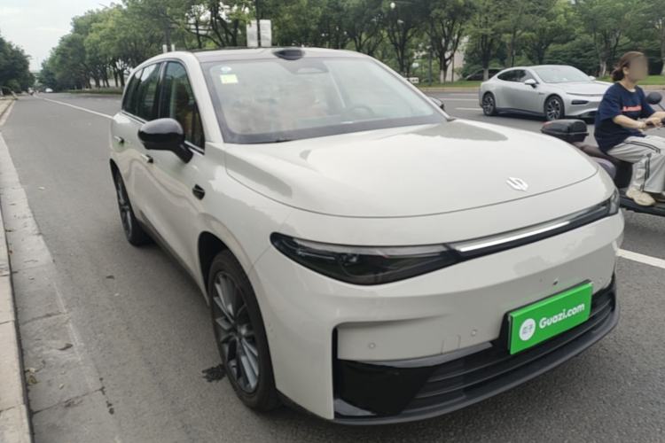 Used Leapmotor C10 2026 605 LiDAR Version Front Right 45 Deg
