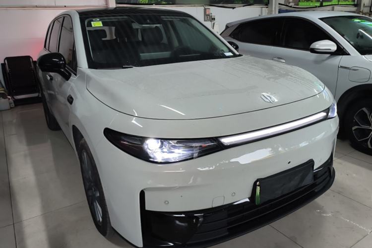 Used Leapmotor C10 2026 605 Enjoyment Edition Front Right 45 Deg