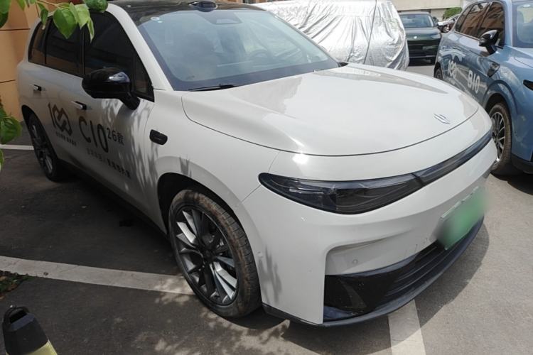 Used Leapmotor C10 2026 605 LiDAR Version Front Right 45 Deg