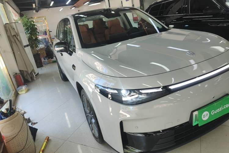 Used Leapmotor C10 2026 605 LiDAR Version Front Right 45 Deg