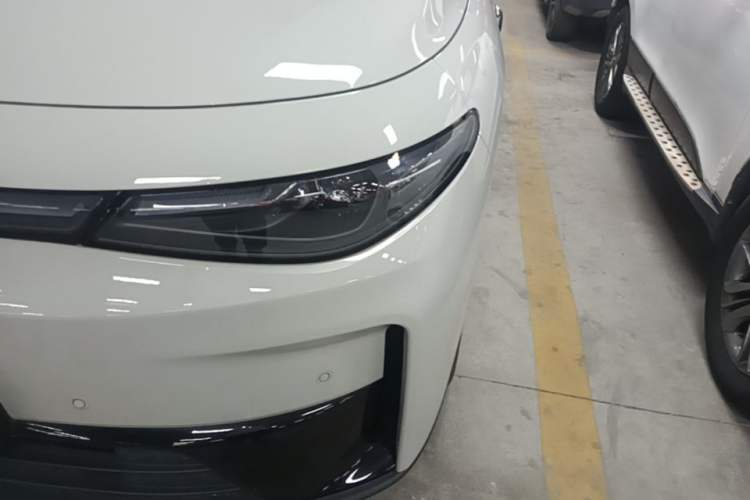 Used Leapmotor C10 2026 605 LiDAR Version Left Front Headlight