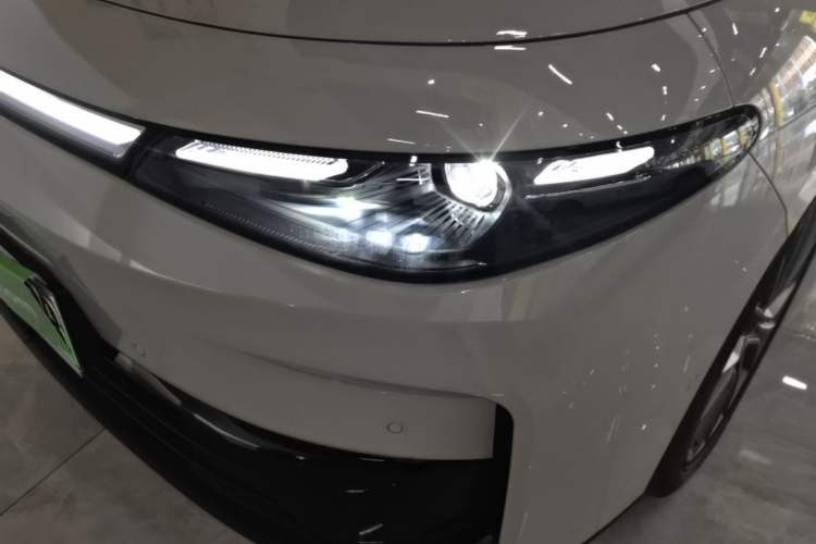 Used Leapmotor C10 2026 605 LiDAR Version Left Front Headlight