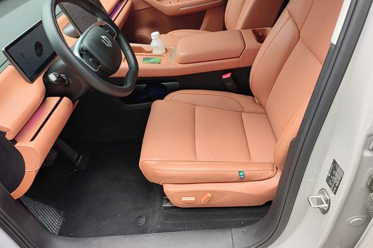 Used Leapmotor C10 2026 605 LiDAR Version Left Front Seat