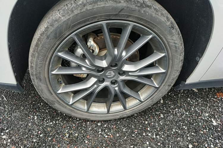 Used Leapmotor C10 2026 605 LiDAR Version Left Front Wheel Hub