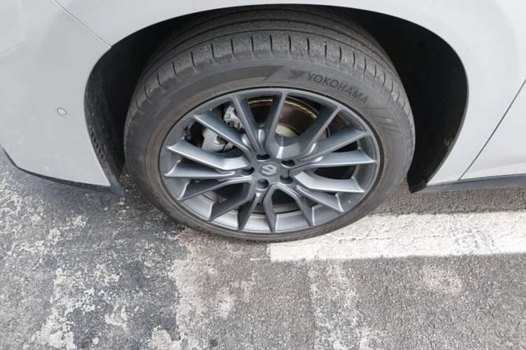 Used Leapmotor C10 2026 605 LiDAR Version Left Front Wheel Hub