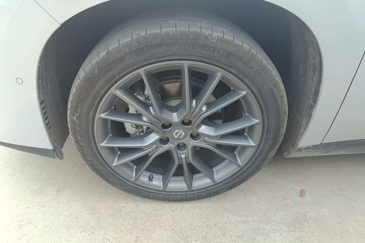 Used Leapmotor C10 2026 605 LiDAR Version Left Front Wheel Hub