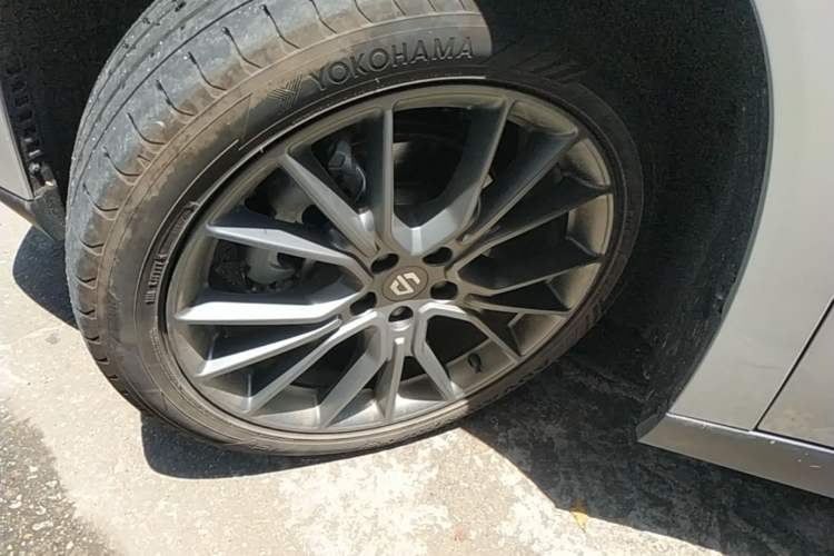 Used Leapmotor C10 2026 605 LiDAR Version Left Front Wheel Hub