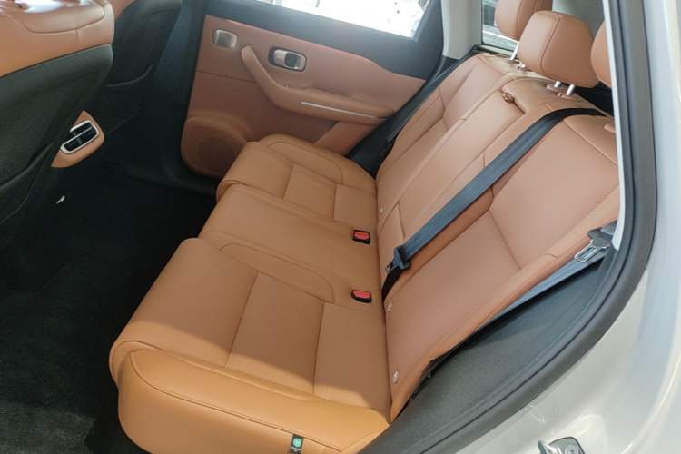 Used Leapmotor C10 2026 605 LiDAR Version Left Rear Seat