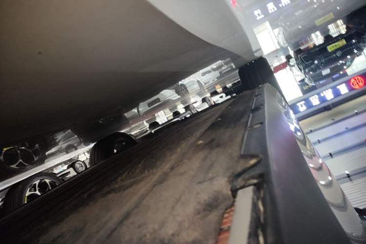 Used Leapmotor C10 2026 605 LiDAR Version Left Side Sill