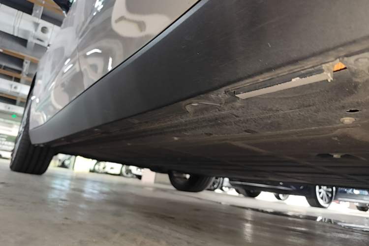 Used Leapmotor C10 2026 605 LiDAR Version Left Side Sill