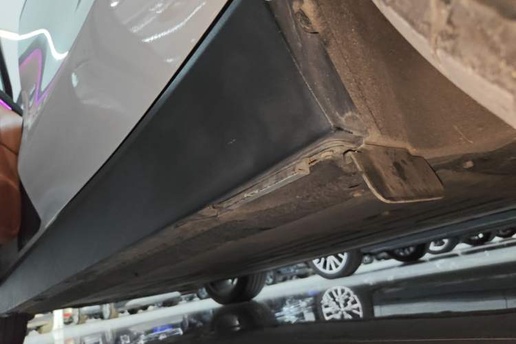 Used Leapmotor C10 2026 605 LiDAR Version Left Side Sill